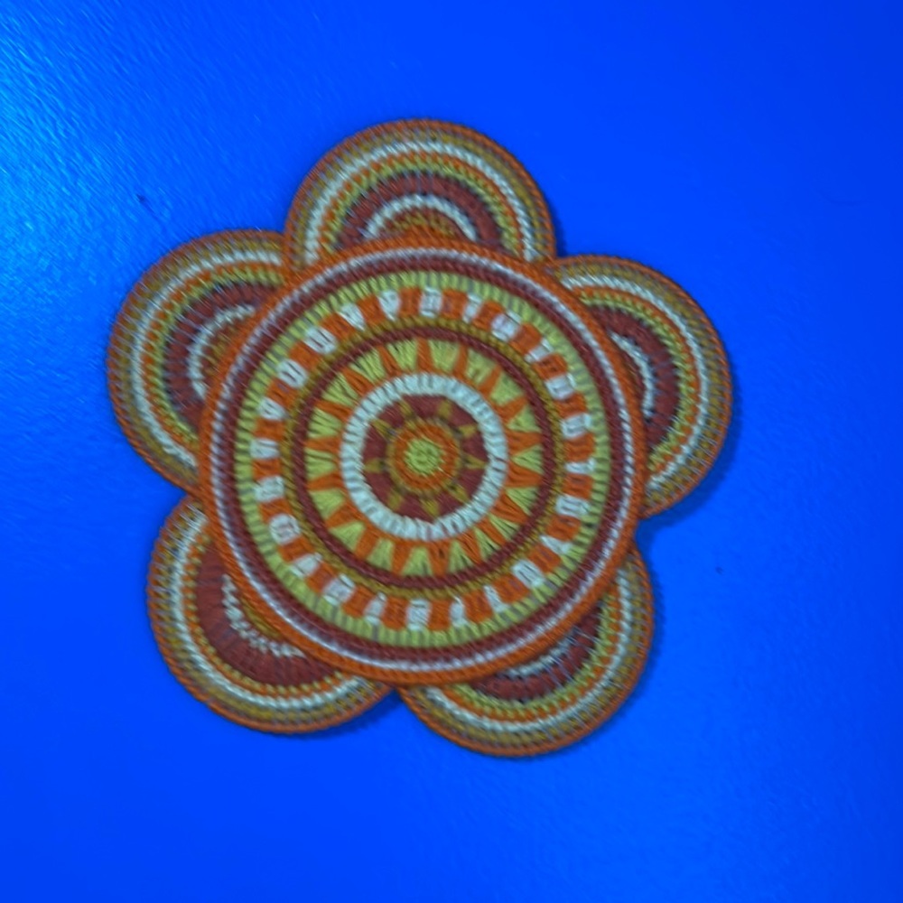 Multiple color Yellow/Orange wall decoration, handcrafted with love ❤️ 9x9 - Picture 2 of 2